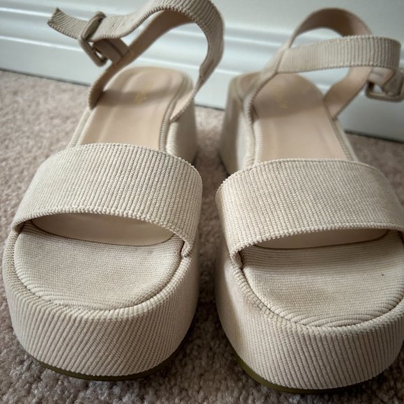 90s corduroy Neutral Beige Cream Platform sandal with straps in EU 37 (US 7) - Picture 2 of 4